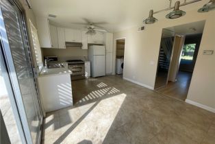 Condominium, 41 Alderwood, Irvine, CA 92604 - 5