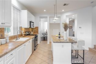 Condominium, 154 Saint James, Irvine, CA 92606 - 8