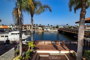 Single Family Residence, 16592 Grimaud ln, Huntington Beach, CA 92649 - 29