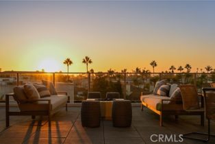 Condominium, 414 Main st, Huntington Beach, CA 92648 - 15