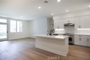 Condominium, 414 Main st, Huntington Beach, CA 92648 - 6