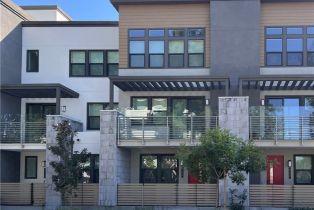 Condominium, 745  S Grable CIR, Orange, CA  Orange, CA 92868