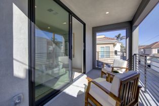 Single Family Residence, 310 Narcissus ave, Corona Del Mar, CA 92625 - 25