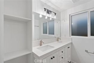 Apartment, 3203 Bayside dr, Corona Del Mar, CA 92625 - 10