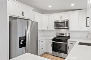 Apartment, 3203 Bayside dr, Corona Del Mar, CA 92625 - 3