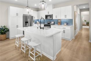 Condominium, 4035 Summer way, Corona, CA 92883 - 6