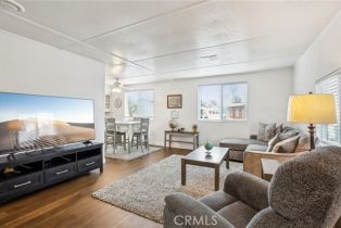 , 7850 Slater, Huntington Beach, CA 92647 - 10