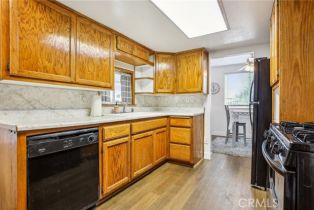 , 7850 Slater, Huntington Beach, CA 92647 - 14