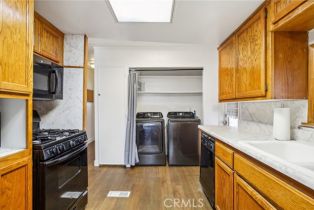 , 7850 Slater, Huntington Beach, CA 92647 - 16