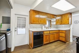 , 7850 Slater, Huntington Beach, CA 92647 - 17