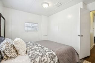 , 7850 Slater, Huntington Beach, CA 92647 - 19