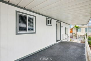 , 7850 Slater, Huntington Beach, CA 92647 - 6