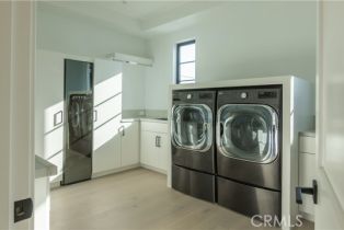 Single Family Residence, 600 Powell Place, Newport Beach, CA 92663 - 24