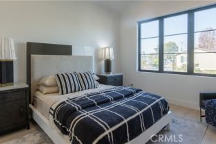 Single Family Residence, 600 Powell Place, Newport Beach, CA 92663 - 37