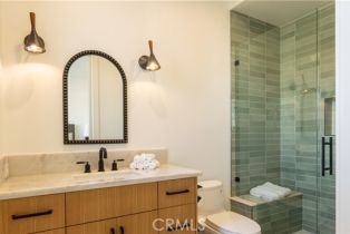 Single Family Residence, 600 Powell Place, Newport Beach, CA 92663 - 38