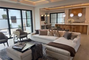 Single Family Residence, 600 Powell Place, Newport Beach, CA 92663 - 4