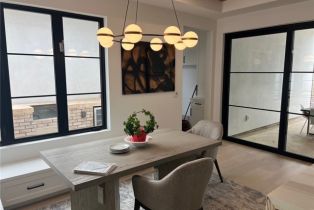 Single Family Residence, 600 Powell Place, Newport Beach, CA 92663 - 5