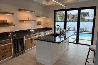 Single Family Residence, 600 Powell Place, Newport Beach, CA 92663 - 8