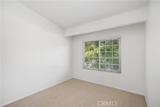 Condominium, 140 Almador, Irvine, CA 92614 - 23