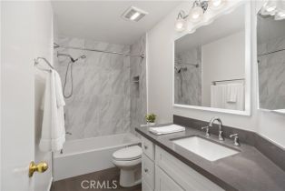 Condominium, 140 Almador, Irvine, CA 92614 - 26