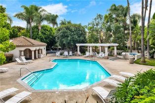 Condominium, 140 Almador, Irvine, CA 92614 - 37