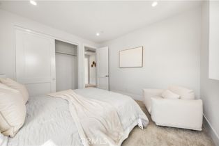 Single Family Residence, 63 Longchamp, Irvine, CA 92602 - 55