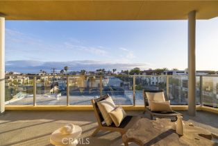 Condominium, 414 Main st, Huntington Beach, CA 92648 - 15