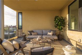 Condominium, 414 Main st, Huntington Beach, CA 92648 - 18