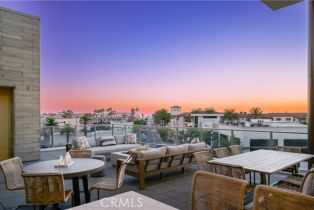 Condominium, 414 Main st, Huntington Beach, CA 92648 - 21