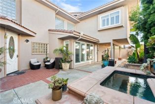 Single Family Residence, 16712 Baruna ln, Huntington Beach, CA 92649 - 5