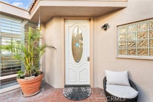 Single Family Residence, 16712 Baruna ln, Huntington Beach, CA 92649 - 6