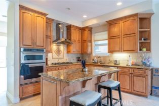 Single Family Residence, 317 2nd st, Huntington Beach, CA 92648 - 10