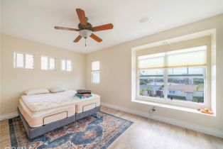 Single Family Residence, 317 2nd st, Huntington Beach, CA 92648 - 16