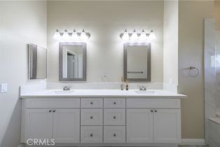 , 97 Lehigh Aisle, Irvine, CA 92612 - 33