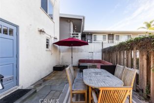 Single Family Residence, 1113 Balboa blvd, Newport Beach, CA 92661 - 46