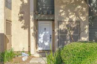 Condominium, 4900 Chapman ave, Orange, CA 92869 - 2
