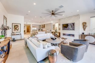 Single Family Residence, 207 1st, Seal Beach, CA 90740 - 4