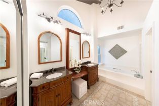 Single Family Residence, 16 Alicante, Coto De Caza, CA 92679 - 16