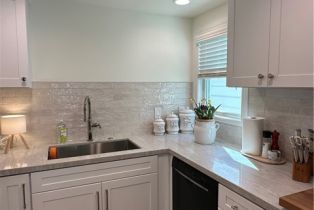 Townhouse, 608 Poinsettia ave, Corona Del Mar, CA 92625 - 12