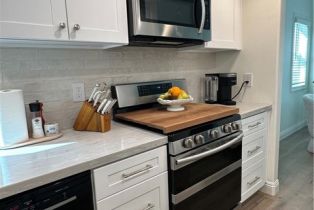 Townhouse, 608 Poinsettia ave, Corona Del Mar, CA 92625 - 13