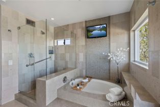 Condominium, 31 Saint Tropez, Newport Beach, CA 92660 - 49