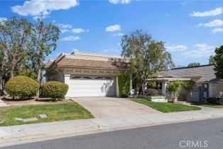 Condominium, 31 Saint Tropez, Newport Beach, CA 92660 - 8