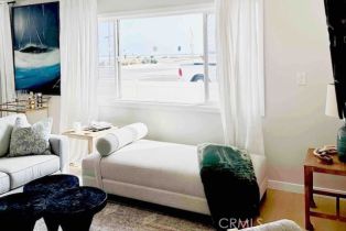 , 5267 Ocean blvd, Long Beach, CA 90803 - 7