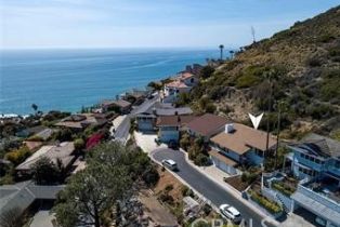 Single Family Residence, 25 Vista De La Luna, Laguna Beach, CA 92651 - 3