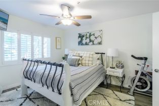 Single Family Residence, 611 Frankfort ave, Huntington Beach, CA 92648 - 40