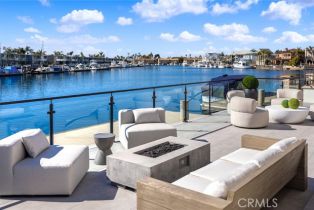 Single Family Residence, 17007 Edgewater ln, Huntington Beach, CA 92649 - 10