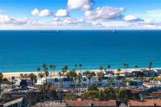 Single Family Residence, 17007 Edgewater ln, Huntington Beach, CA 92649 - 21