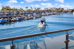 Single Family Residence, 17007 Edgewater ln, Huntington Beach, CA 92649 - 26