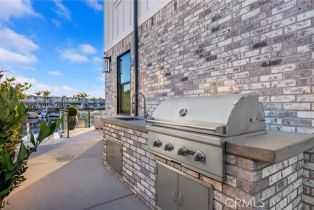 Single Family Residence, 17007 Edgewater ln, Huntington Beach, CA 92649 - 48