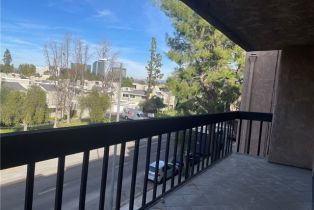 Condominium, 22100 Burbank blvd, Woodland Hills, CA 91367 - 19